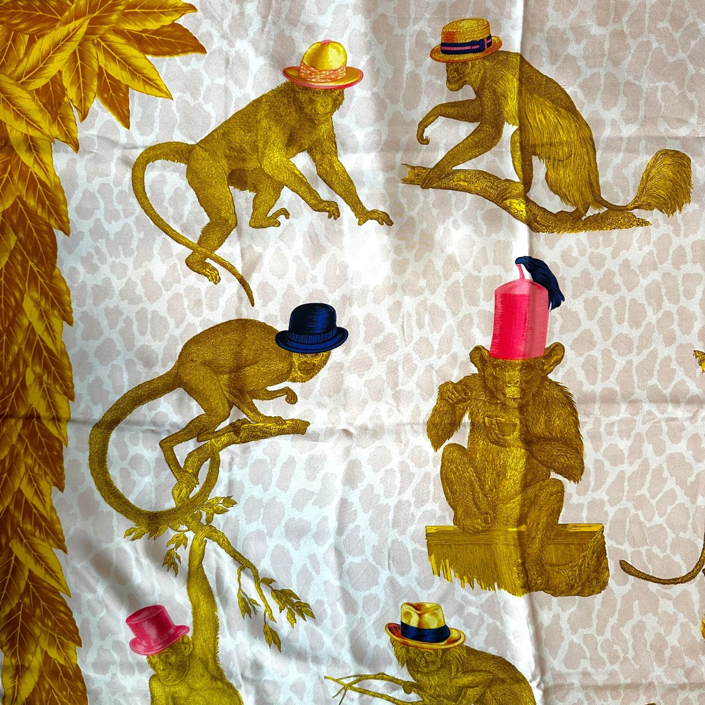 Gucci Vintage 100% Silk Monkey Scarf