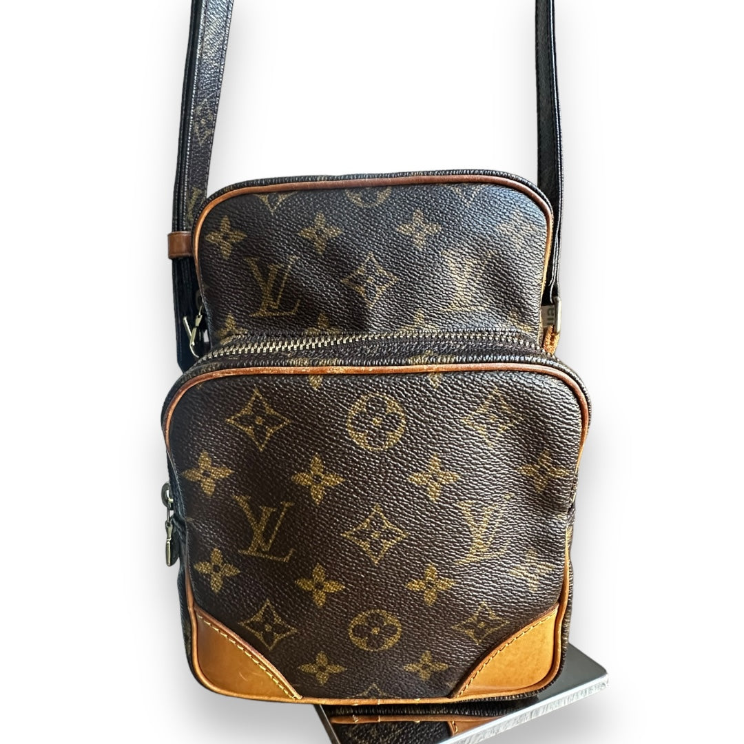 Louis Vuitton Vintage 2001 Amazon Crossbody